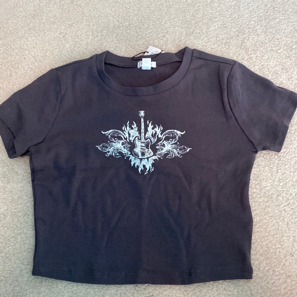 Garage short sleeved cropped top!